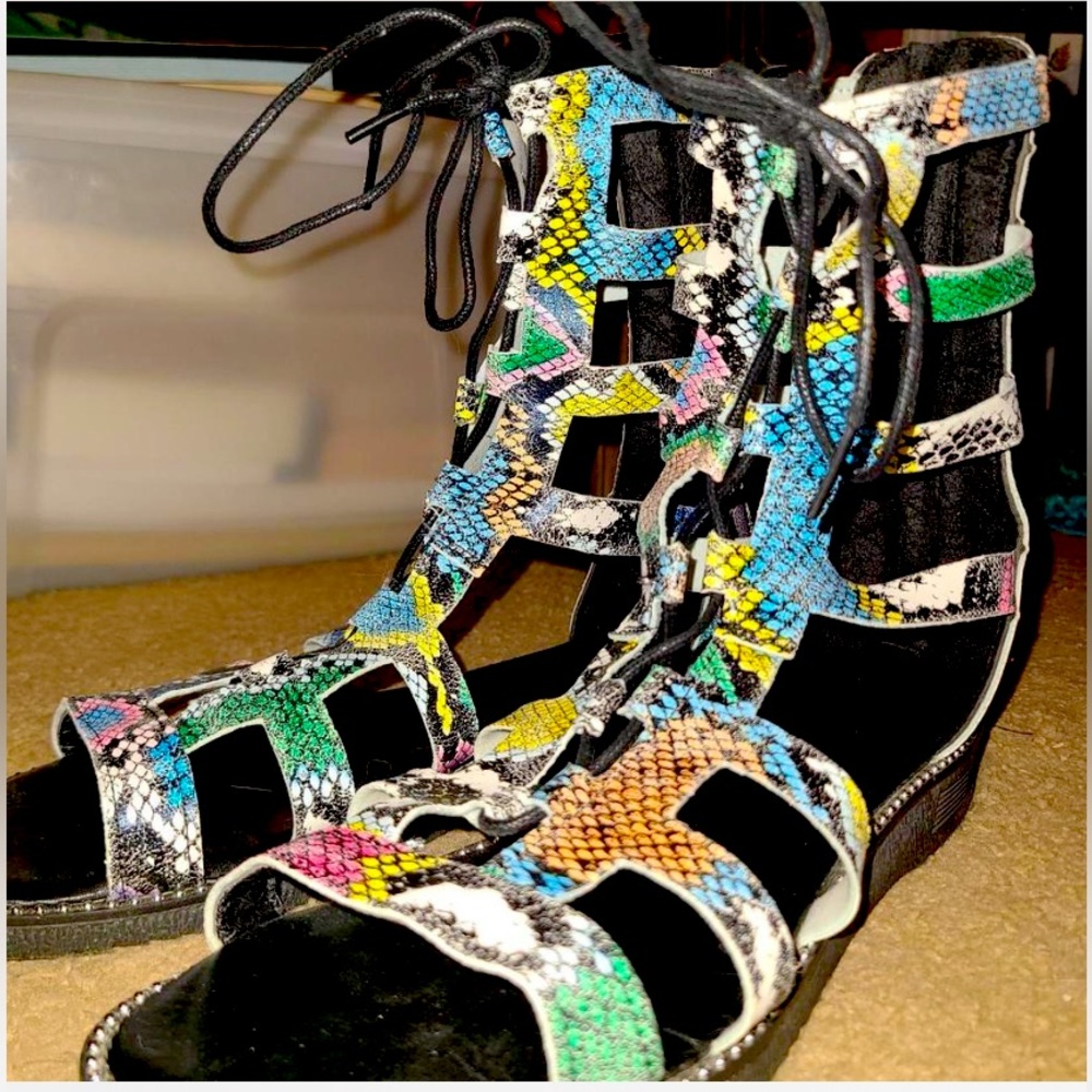 Colorful fuax snakeskin print gladiator styled sandals.